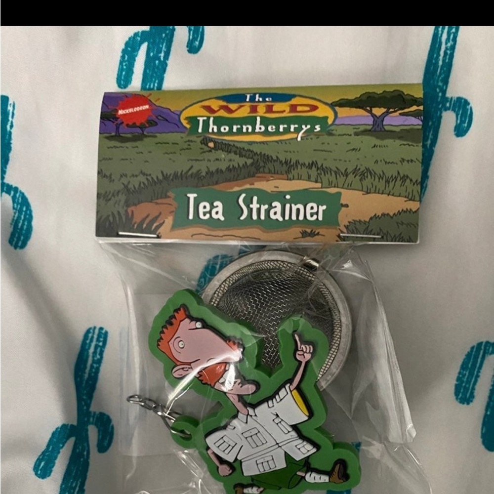 The Wild Thornberrires Tea Strainer